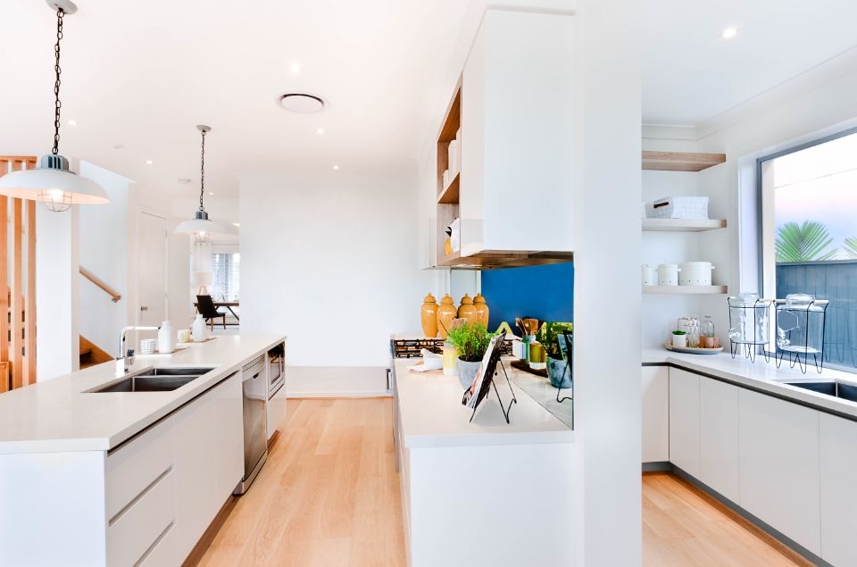Open plan kitchen and dining